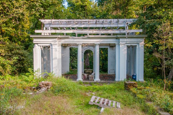 Pergola - The Garden of Sweet Remembrance